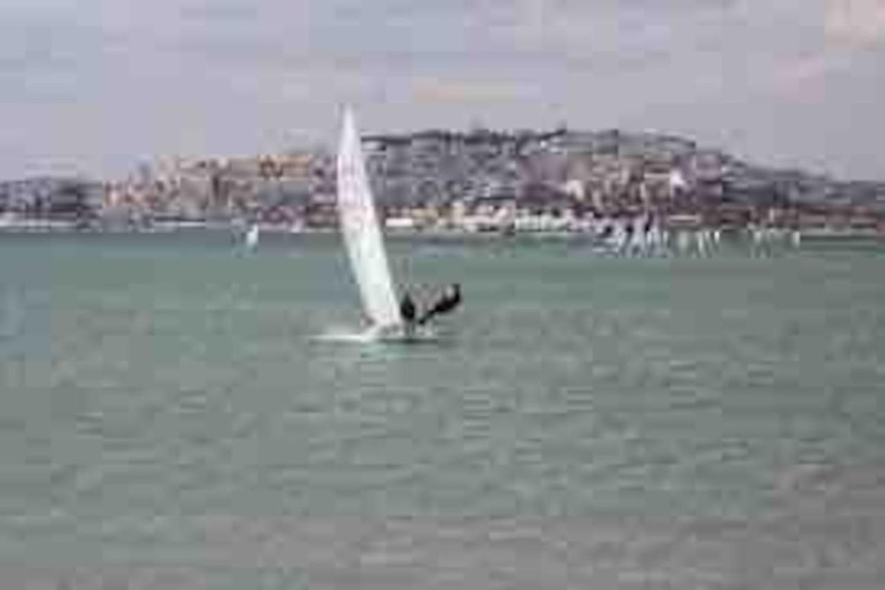 Paleo Faliro Athens Fully Equipped 2 Bedrooms 90 Sqm Big Apartment 200M To Free Beach Eksteriør bilde